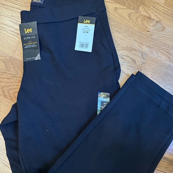 Lee Pants - Lee - Size 12 - Black - Ultra Lux - Any Wear Pant